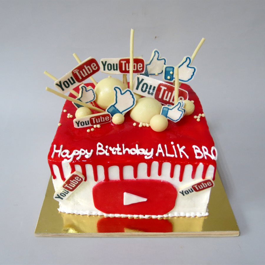 Торт «Youtube»